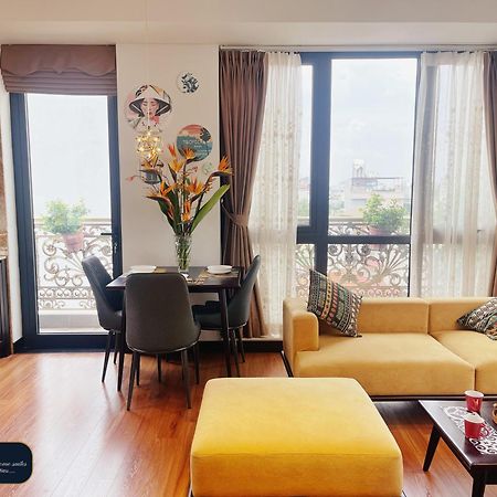 Home Suites -Natural Light -Projector -Spacious - 2Br Incenter Hanoi Bagian luar foto