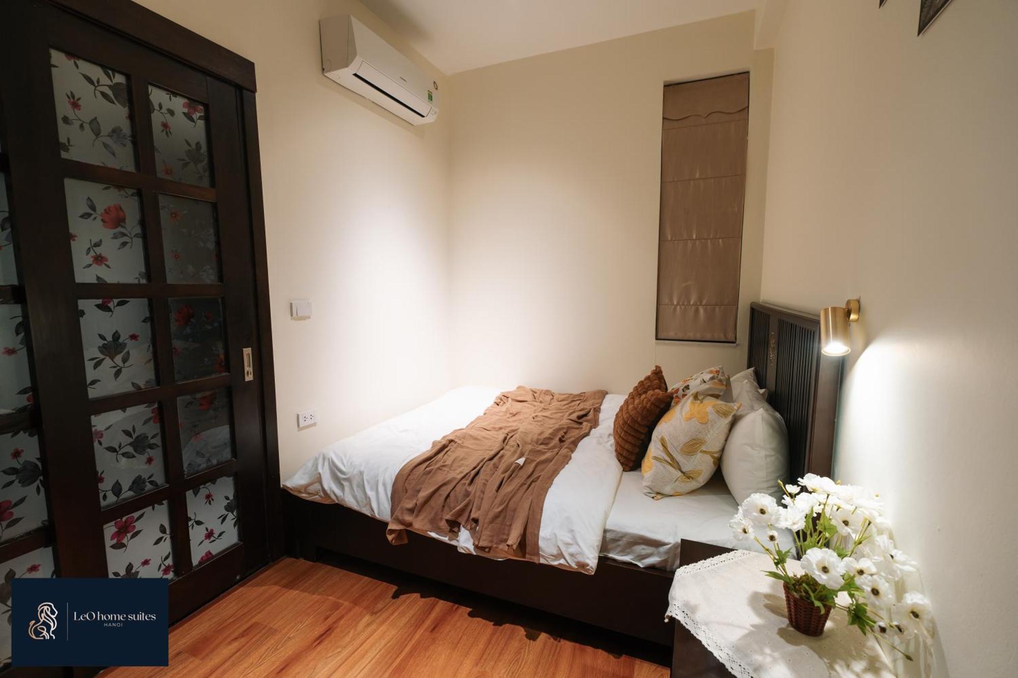 Home Suites -Natural Light -Projector -Spacious - 2Br Incenter Hanoi Bagian luar foto
